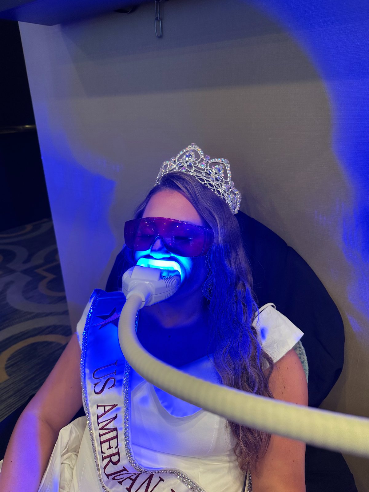 Mobile teeth whitening setup at a Tampa Bay pageant hotel — The Bronze Lily, St. Petersburg, FL